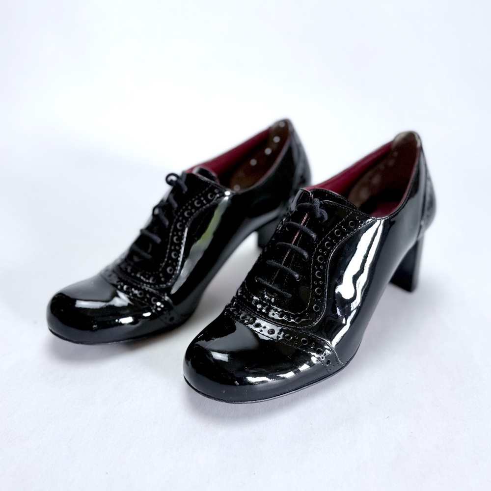 Max Studio Black Patent Leather Oxford Shoes